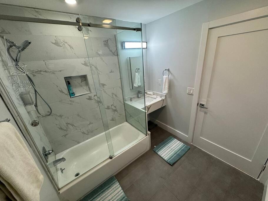 The Elegant Suite - 2Br With Great Amenities Paterson Exterior foto
